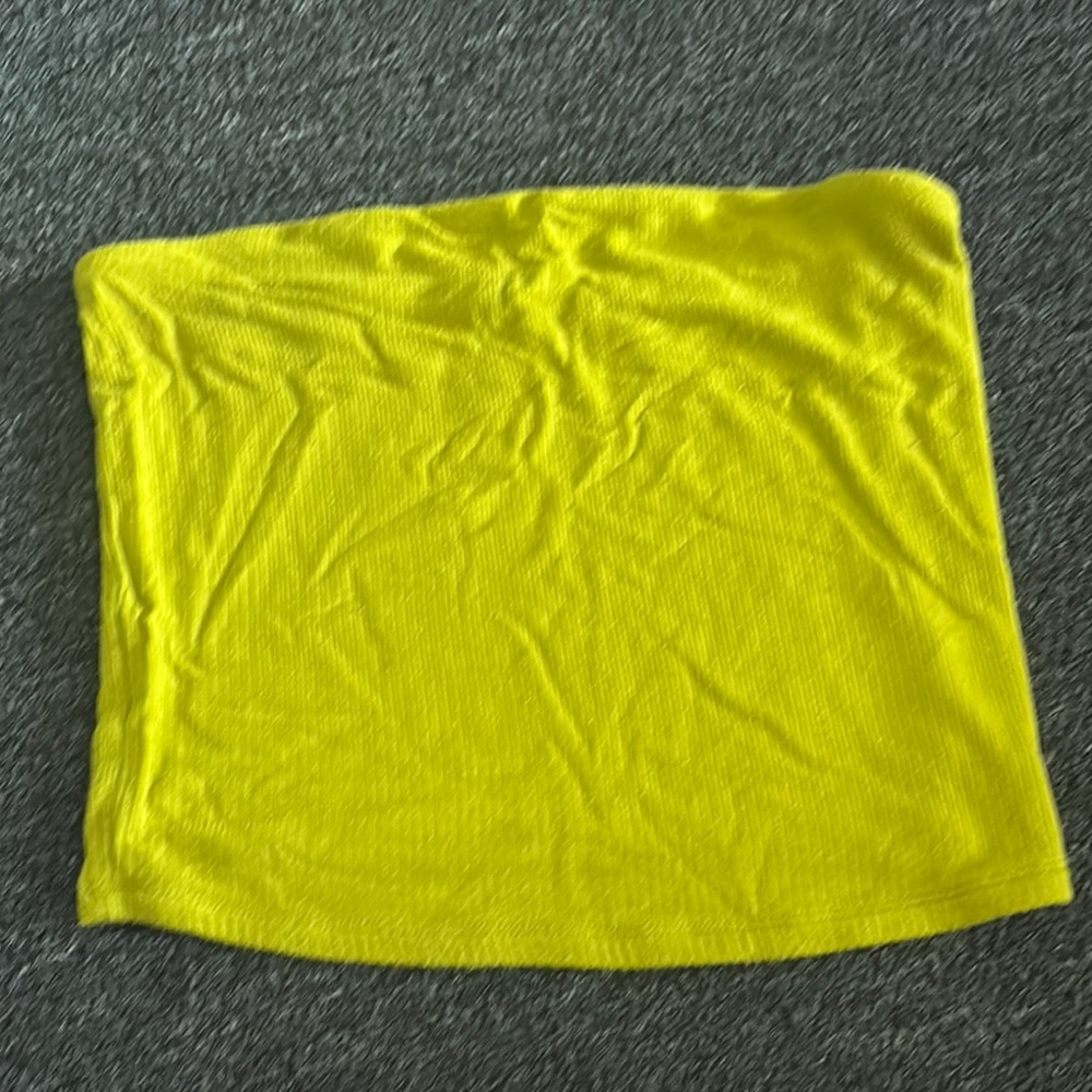 American Eagle Outfitters Yellow Crop Top